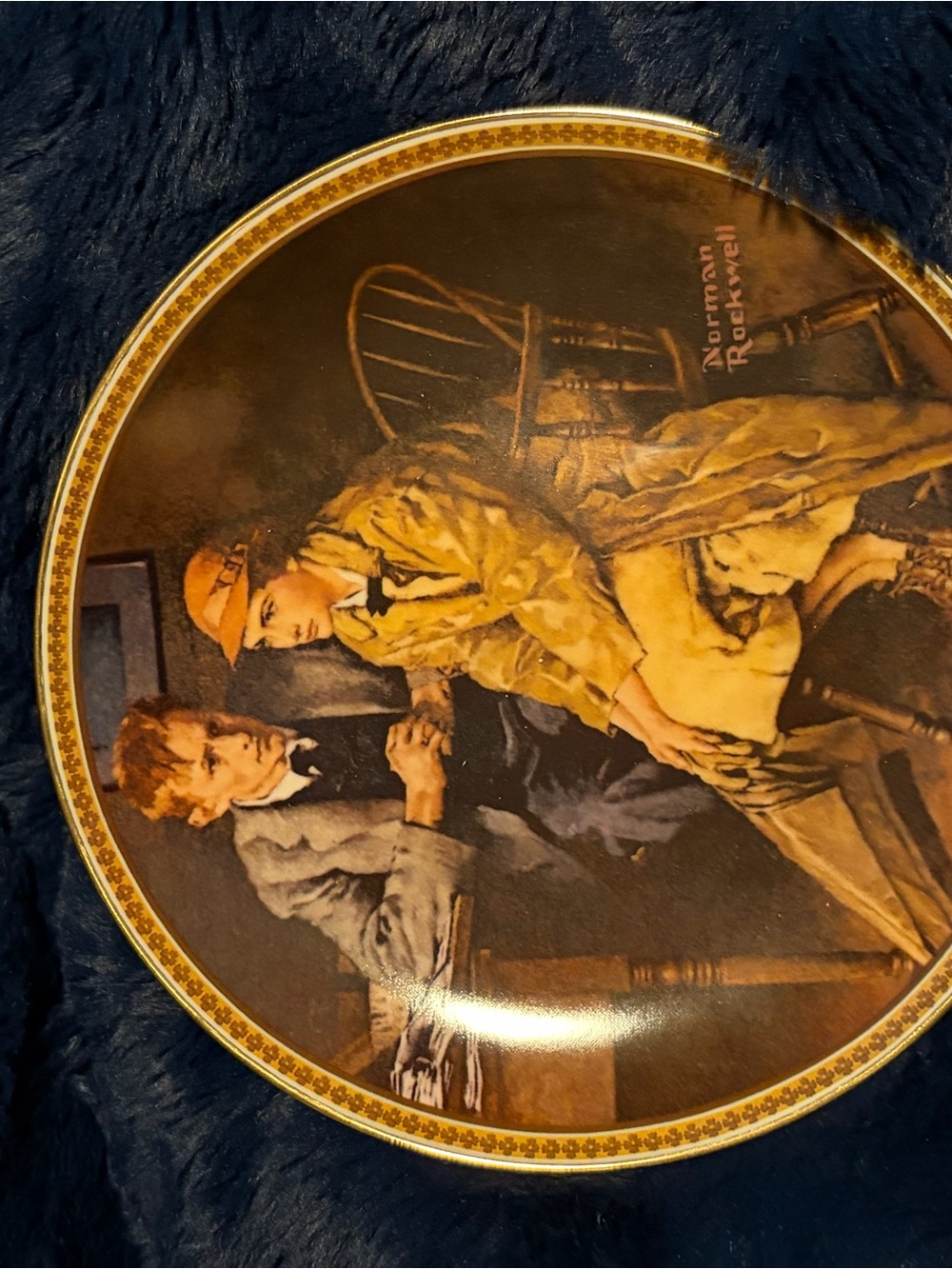 Knowles Decorative Plate with COA
